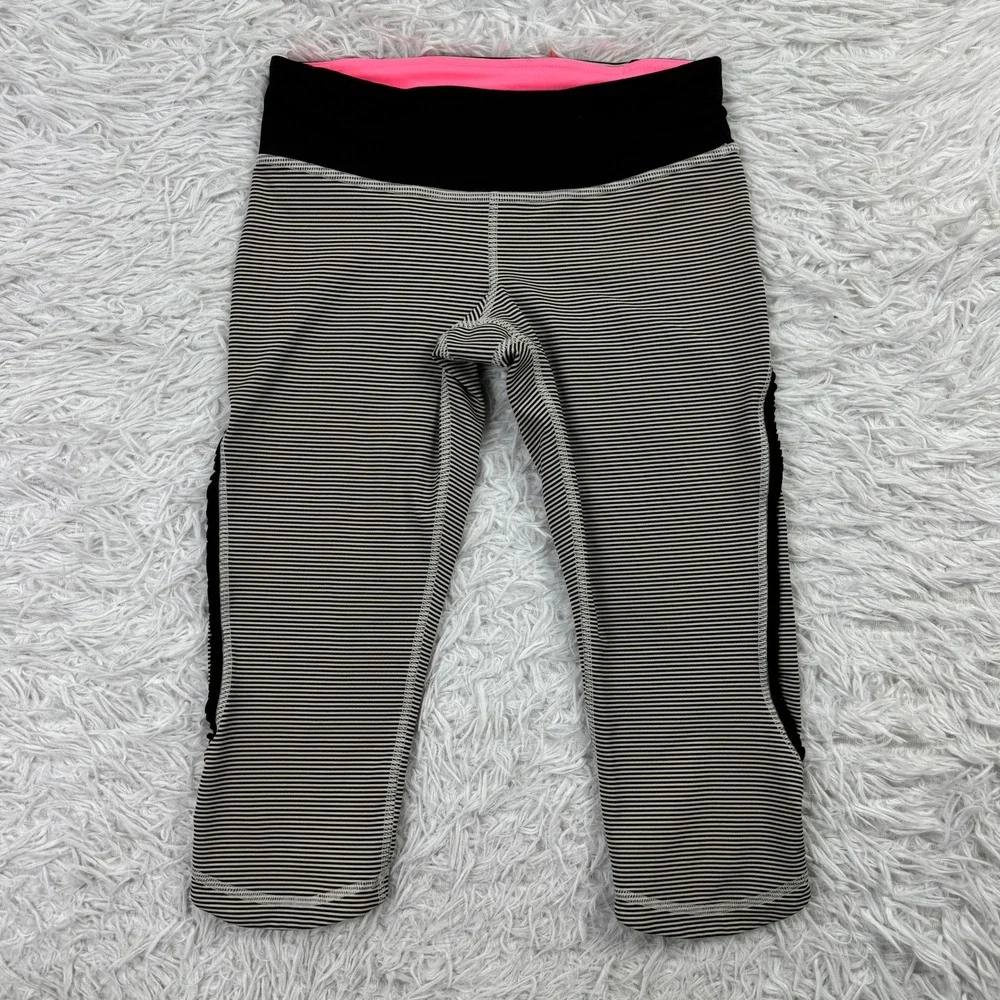 Lululemon Pants Womens 4 Black & White Striped Cropped Leggings Zip Pocket 16